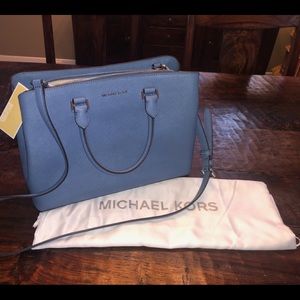 Michael Kors Savannah Satchel